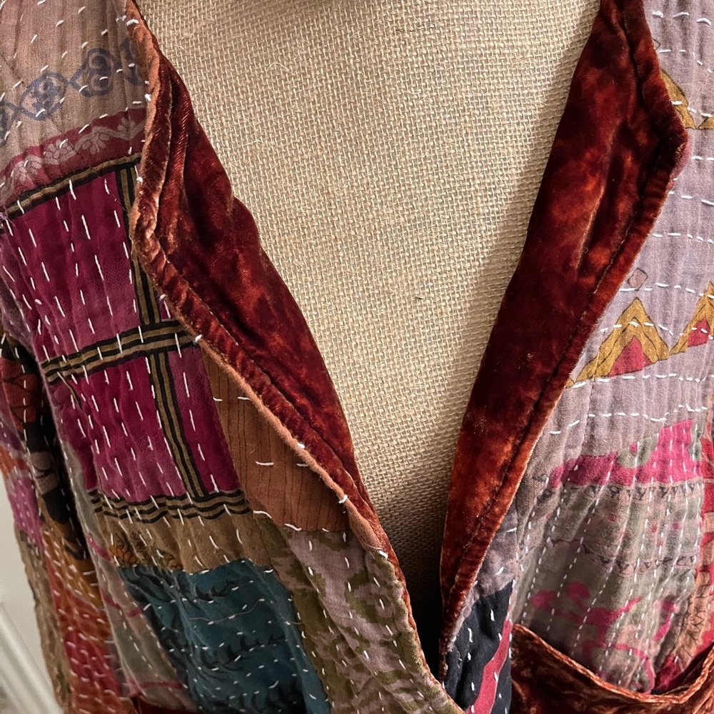 Jacket - Picture 5 of 5